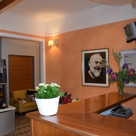 Dei Cappuccini Hotell